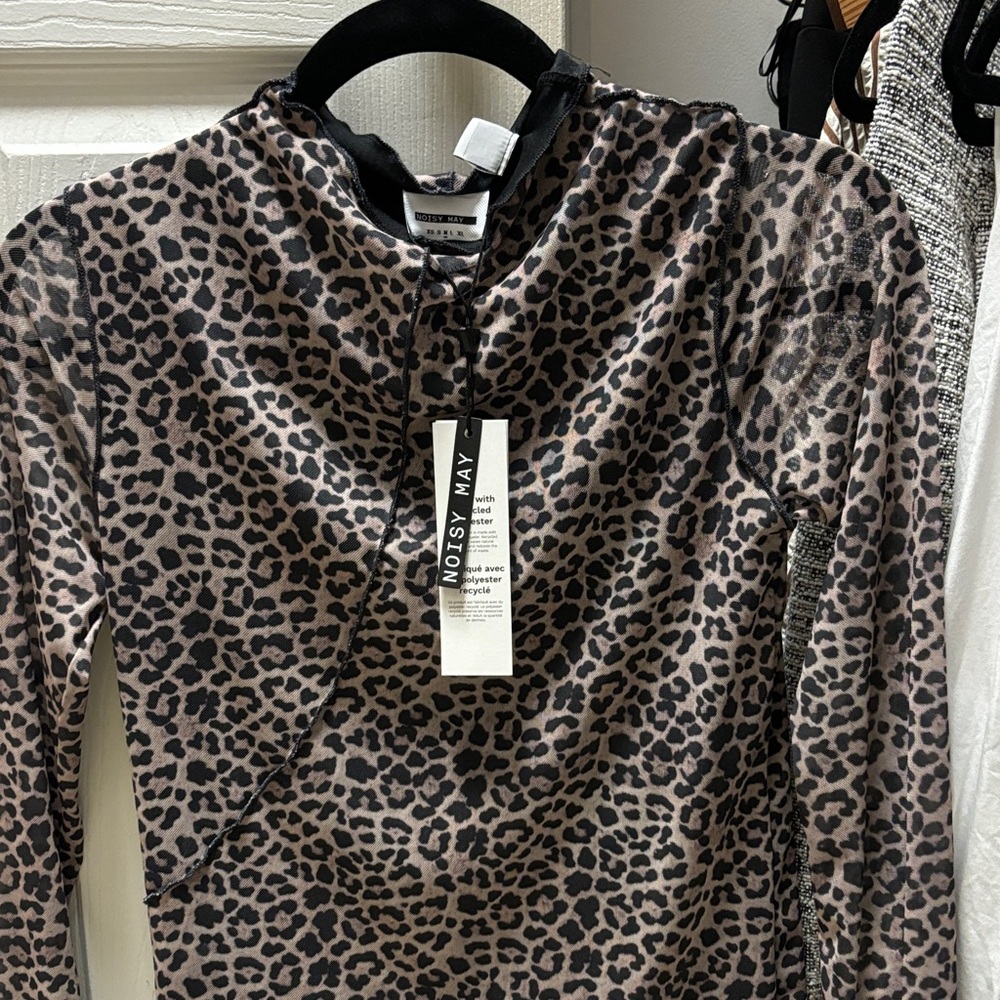 Noisy May Black and Brown Leopard Print Top
